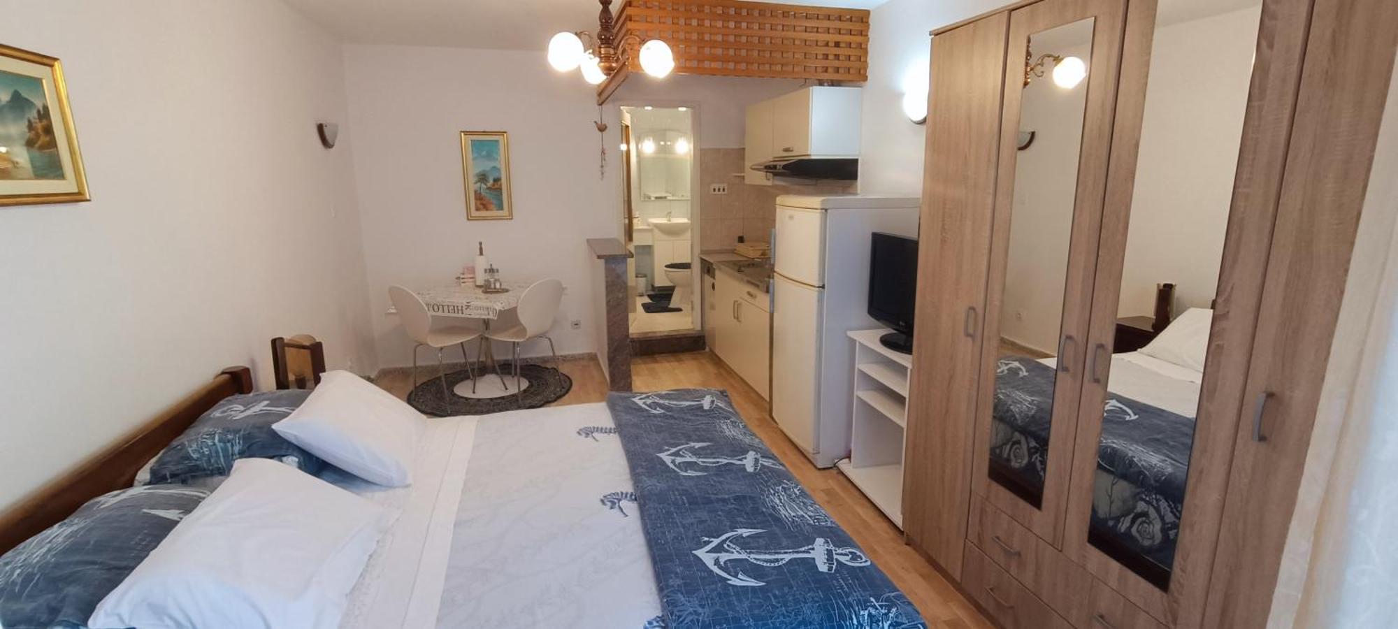 Studio Apartments Fabjanac Trogir Luaran gambar