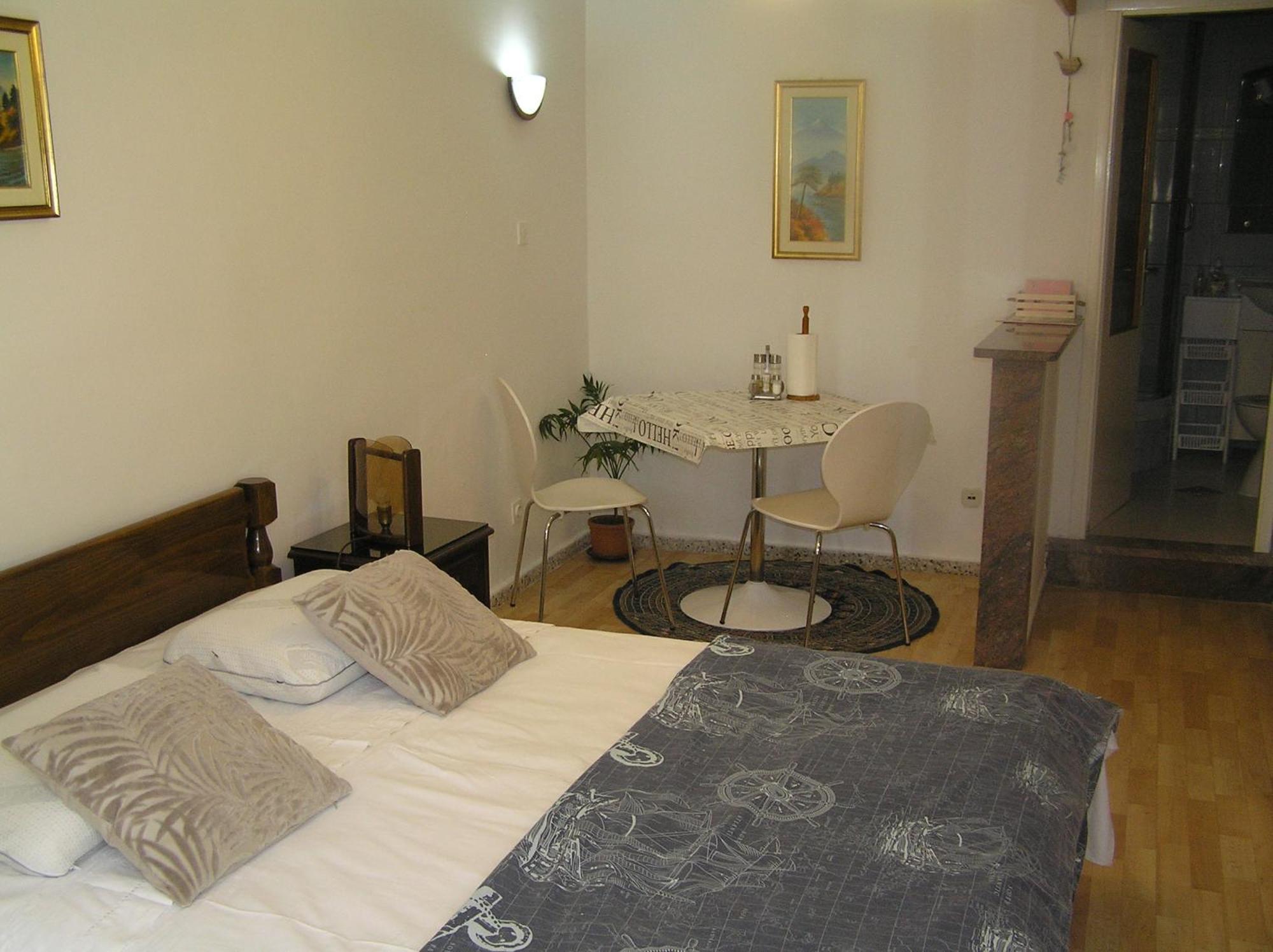 Studio Apartments Fabjanac Trogir Luaran gambar